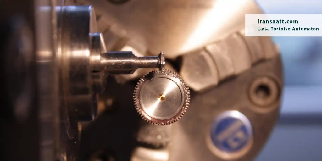 معرفی ساعت Tortoise Automaton